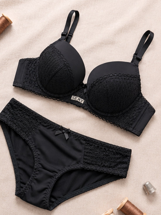 Signature Lace Padded Bra & Panty Set – Black
