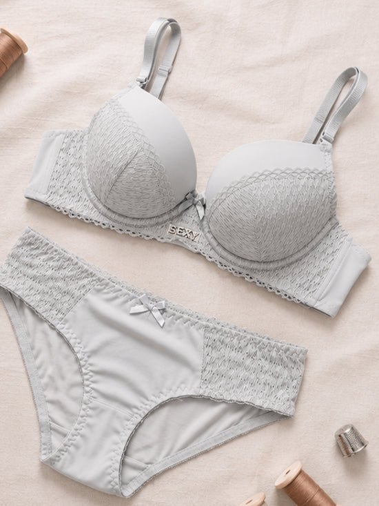 Signature Lace Padded Bra & Panty Set – Grey